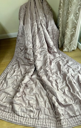 Fabulous laura ashley - laura,