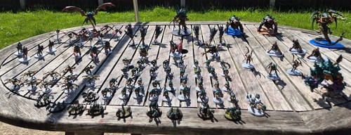 Huge tyranids army - huge,