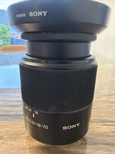 Sony 70mm 5 6 - dt, f/3.5-5.6