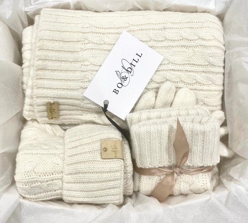 Hat gloves and scarf gift - gloves,