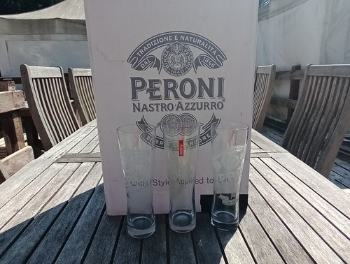 Peroni pint glasses full - pint,
