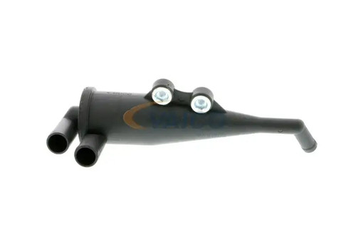 Engine breather oil separator