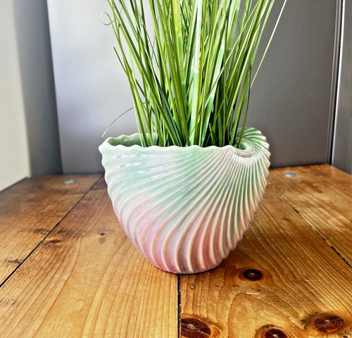 Rare vintage sylvac - rare, shell