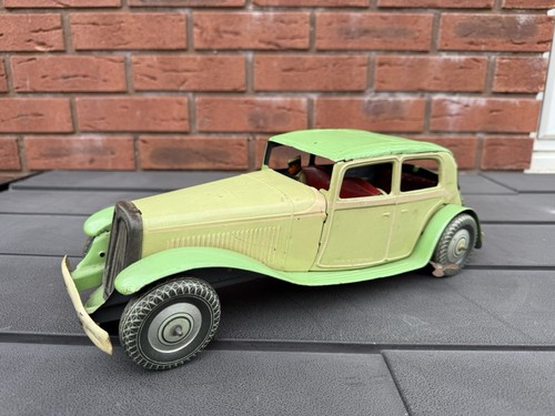 Mettoy tinplate clockwork car - mettoy,