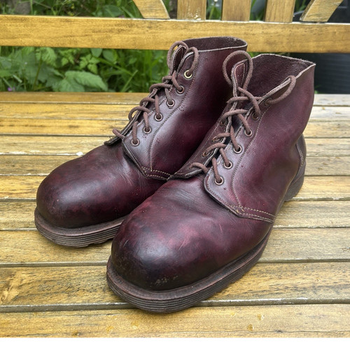 Vintage 1970s martens - dr,