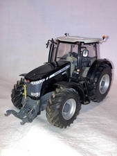 Universal Hobbies Massey Ferguson 8650 tractor. Limited edition 2859 of 4000.