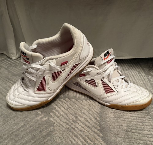 Nike supreme gato shoes - sb,