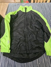 BOYS MUDDY FOX BIKE  COAT SIZE 11-12  YEARS FLORESCENT GREEN AND BLACK 
