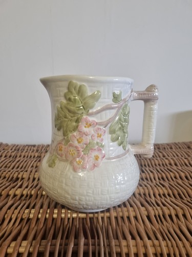 Shorter son blossom - blossom, jug