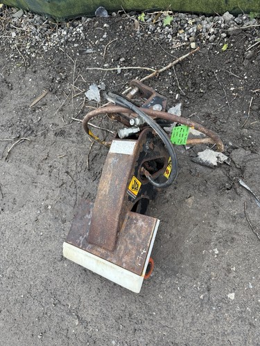 Jcb hydraulic kerb lifter - hydraulic,