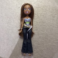 Bratz Doll Flower Girlz Sasha