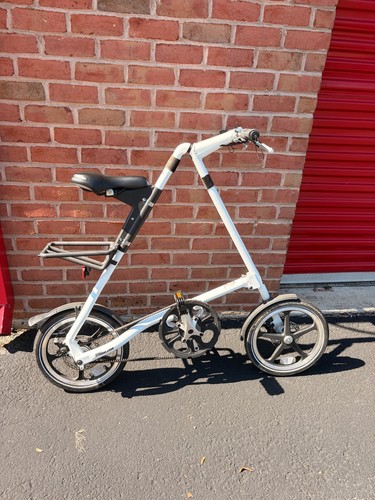 Strida folding bike - folding,