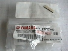 GENUINE YAMAHA FAIRING PANEL
