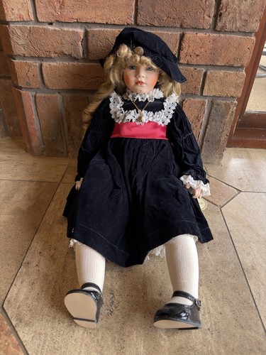Rare alberon dolls london - rare,