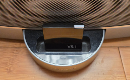 Bluetooth 30pin audio - bluetooth,