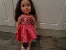 design a friend brunette doll in gorgeous pink evening dress+silver shoes