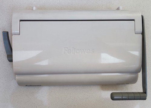 Fellowes starlet home comb - starlet,
