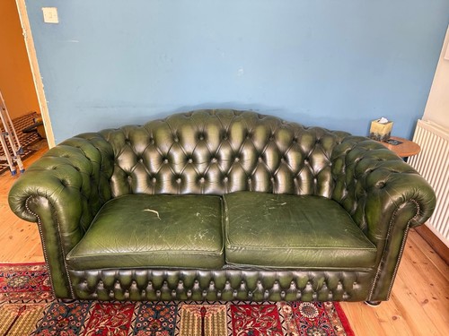 Chesterfield leather sofa dark - chesterfield,