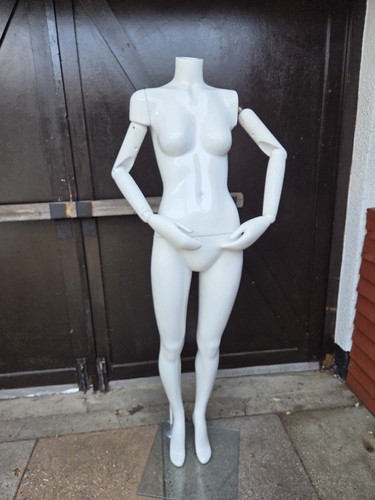Full size female fibreglass - full,