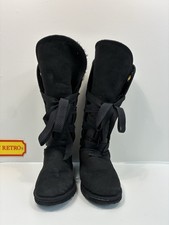 Jumbo UGG Australia Black Lace