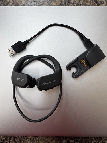 Sony walkman ws413 4gb - walkman,