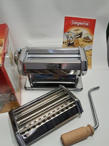 Imperia hand crank pasta maker - imperia,