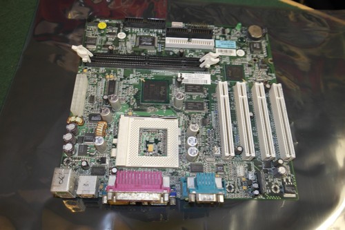 Compaq socket 370 - socket,