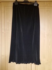 GYPSEY ROSE  Pleated Skirt M/L