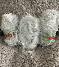 150G SIRDAR FUNKY FUR WOOL