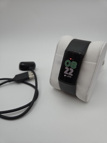 Fitbit charge fitness - fitbit,