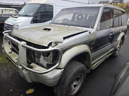Mitsubishi pajero shogun mk2 - mitsubishi,