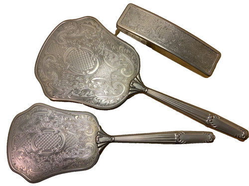 Delina silver plated vanity