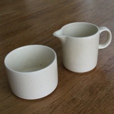 Vintage Barratts Of Staffordshire Creamer / Milk Jug And Sugar Bowl Beige Retro 