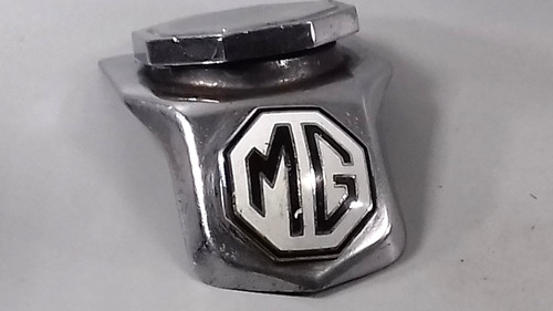 Vintage magnette car - ,