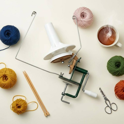 Hand crank wool winder - hand,