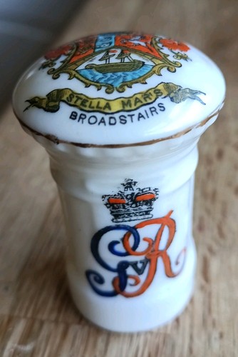 Vintage crested china - crested, pillar