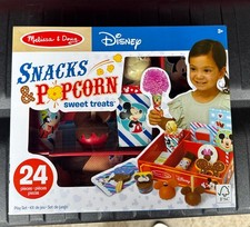 Melissa & Doug Disney Snacks & Popcorn Wooden Pretend Play Food Counter, NEW
