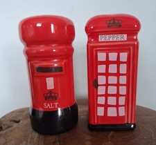 COLLECTABLE NOVELTY POST AND PHONE BOX SALT AND PEPPER POTS WITH STOPPERS 9CM