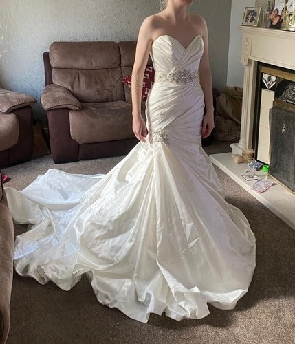 New wedding dress - , sophia