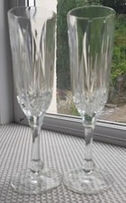 2 VTG Cristal Cut Champagne