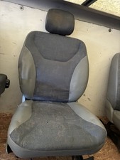 Driver seat vauxhall vivaro renault trafic traffic 03 to 2014 cloth runner van