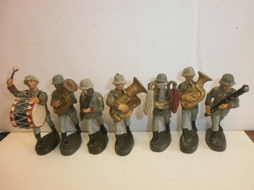 Set old hausser - old,