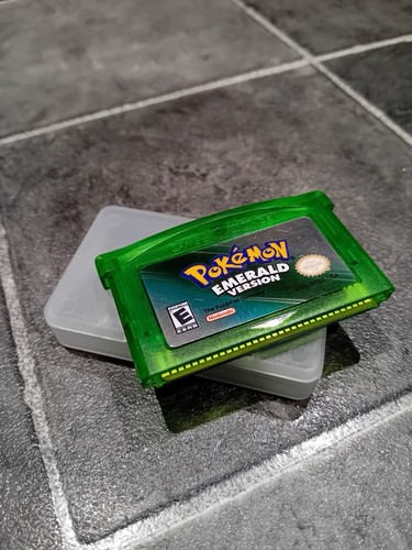 Pokémon emerald version - pokémon,
