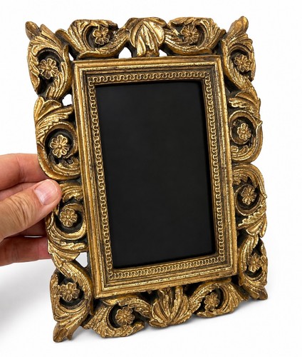Gilt picture photo - gilt, /