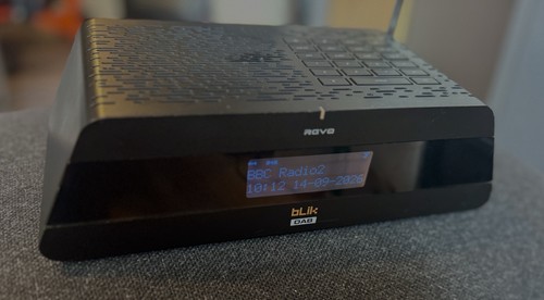 Used revo blik - revo, radio