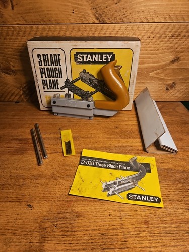 Stanley 030 plough plane - no,