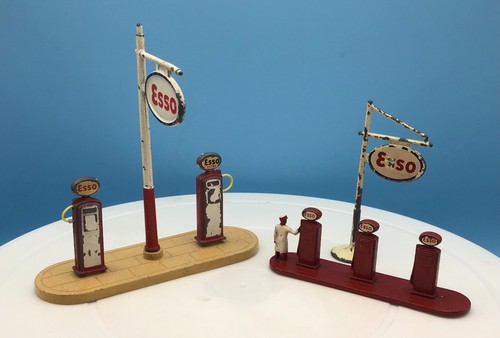 Dinky and lesney petrol - and, pumps