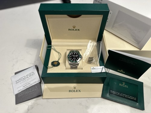 Rolex submariner 126610lv - rolex,