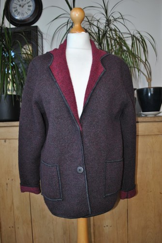 Burgundy boiled merino wool - gk,