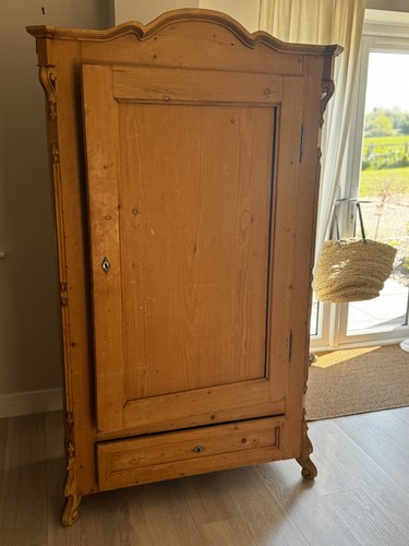 Antique style french - , wardrobe